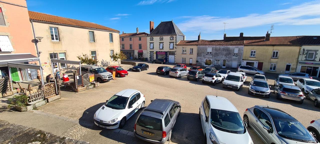 Gite Le Haut Du Pave 3 A 7 Chambres 6 A 14 Couchages, 3 Min Du Puy Du Fou Les Épesses Buitenkant foto