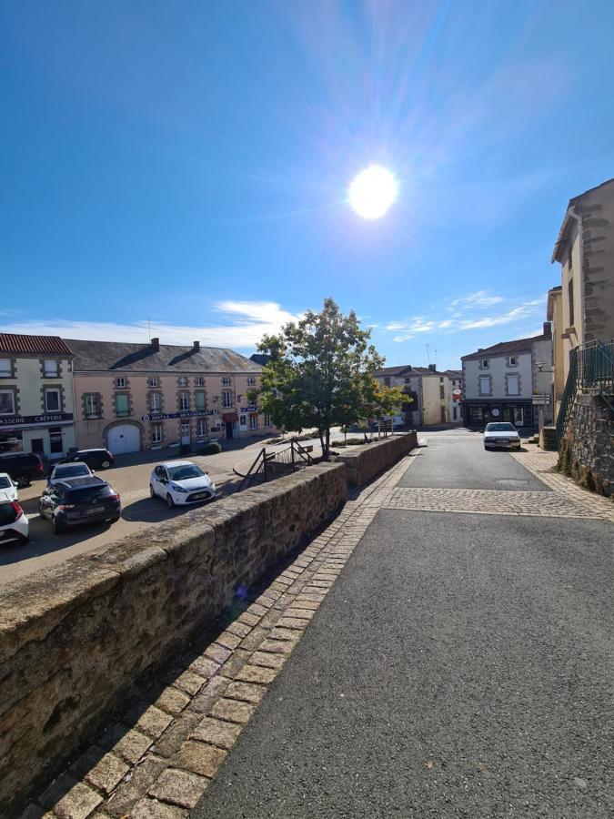 Gite Le Haut Du Pave 3 A 7 Chambres 6 A 14 Couchages, 3 Min Du Puy Du Fou Les Épesses Buitenkant foto